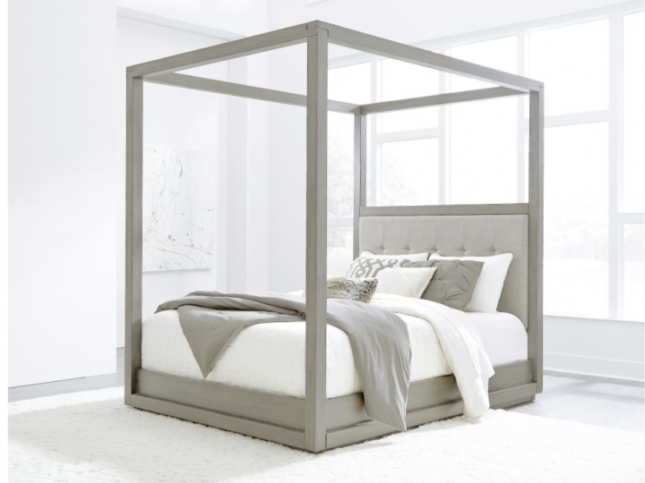 Oxford Canopy Bed Set Closeout!
